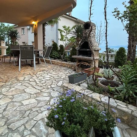 Apartman Edina Rijeka Exteriör bild